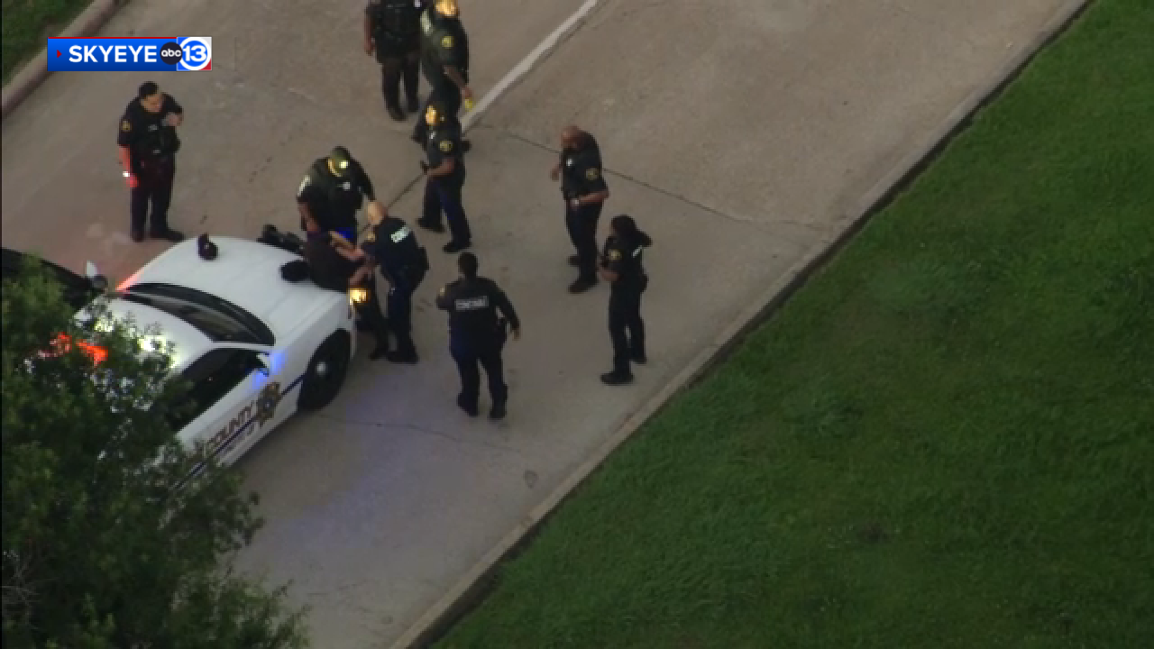 Suspect in custody after leading Pct. 3 deputies on nearly 40-mile chase, constable's office says