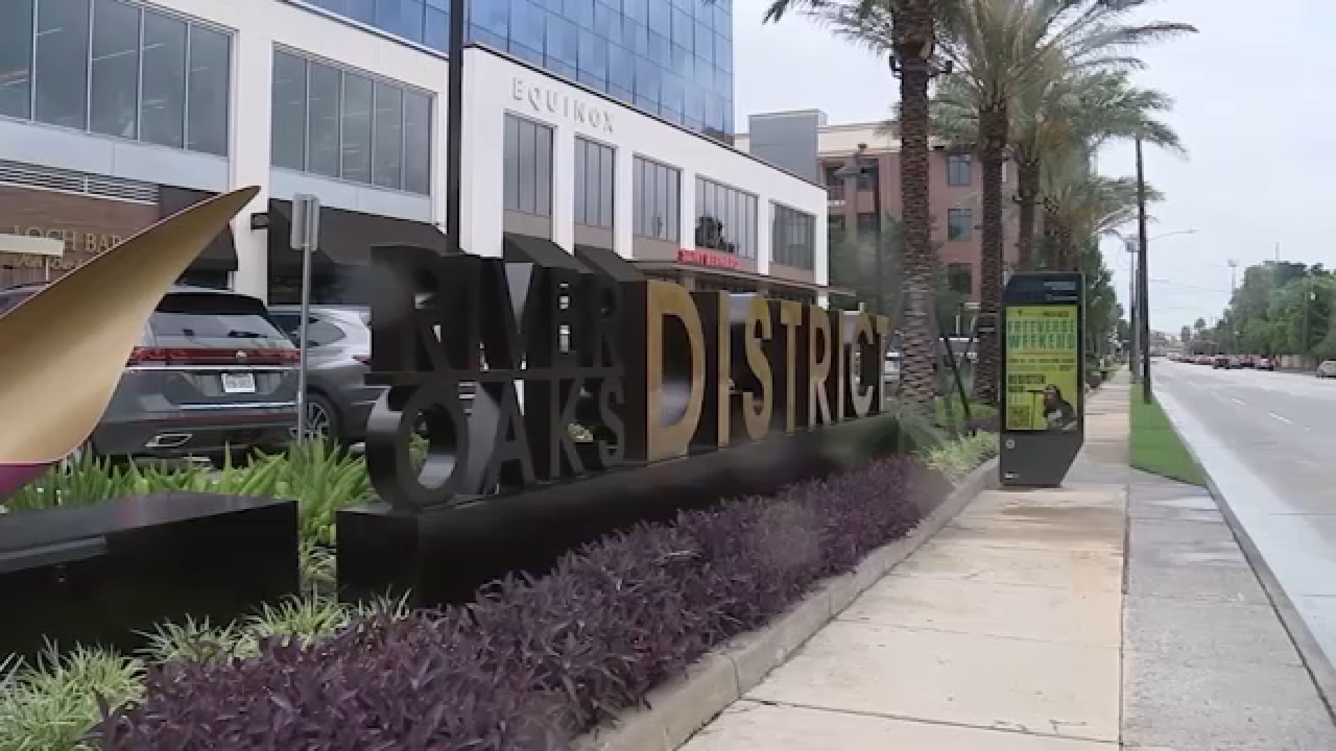 Commissioners hear concerns, but approve contract between Pct. 1 constable and River Oaks District