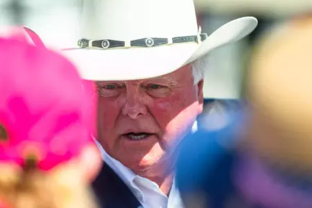 USDA rebukes Texas Agriculture Commissioner Sid Miller over screwworm comments