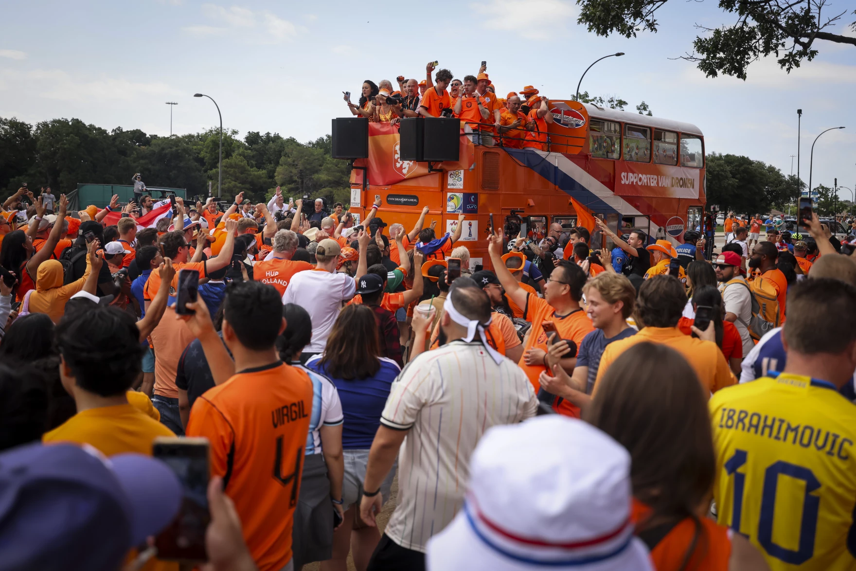 Soccer stars are big and bright in first few Texas-set World Cup games