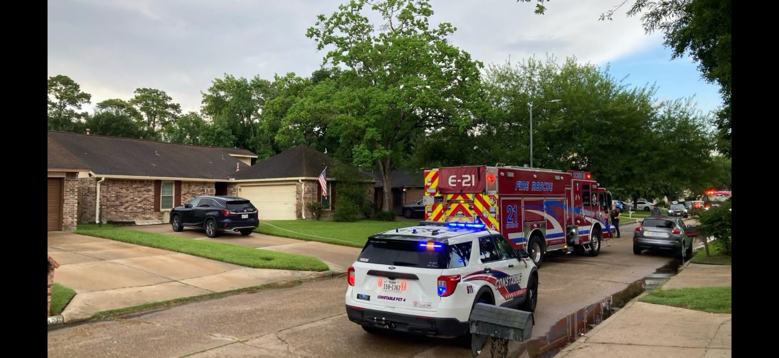 Child injured after lightning strikes home in Harris County