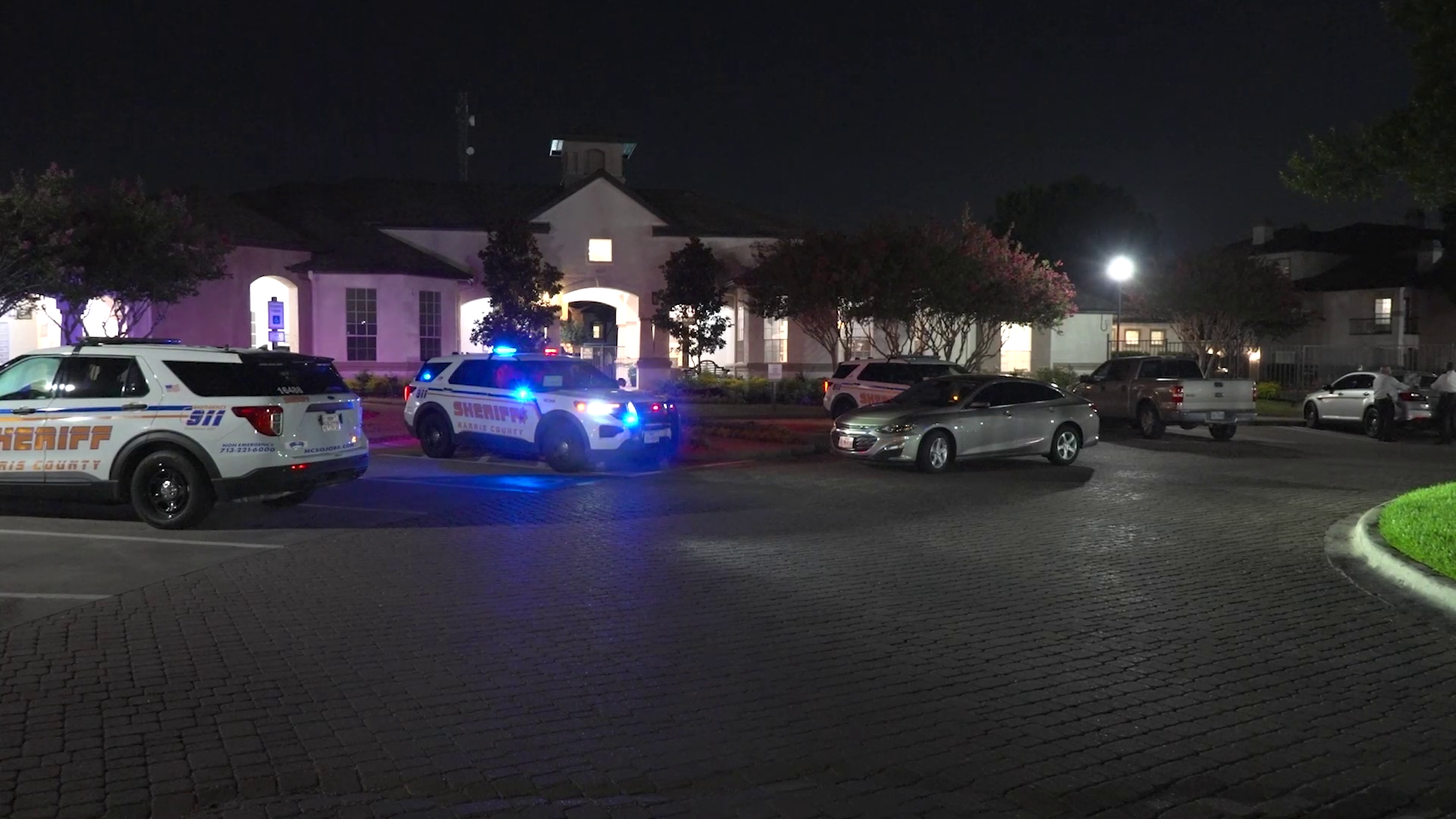 Harris County: 5-year-old child dies after being found unresponsive at apartment complex pool